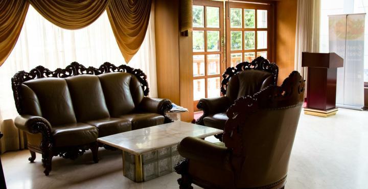 The Shelton Grand Hotel บังกาลอร์ ภายนอก รูปภาพ