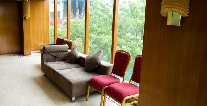 The Shelton Grand Hotel บังกาลอร์ ภายนอก รูปภาพ